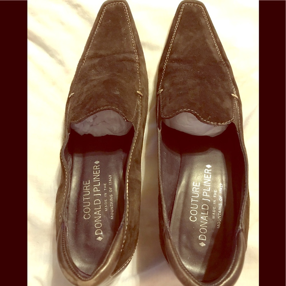 Donald J Pliner Brown Suede Pumps